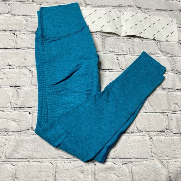 Alphalete Halo leggings size Medium high rise vivid blue NEW - Picture 2 of 7